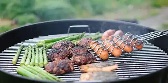 Vai fazer um churrasco? Escolha a churrasqueira certa!