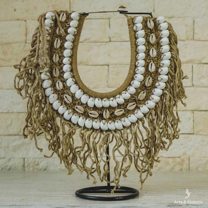 Colar de Conchas Boho Terroso | Bali