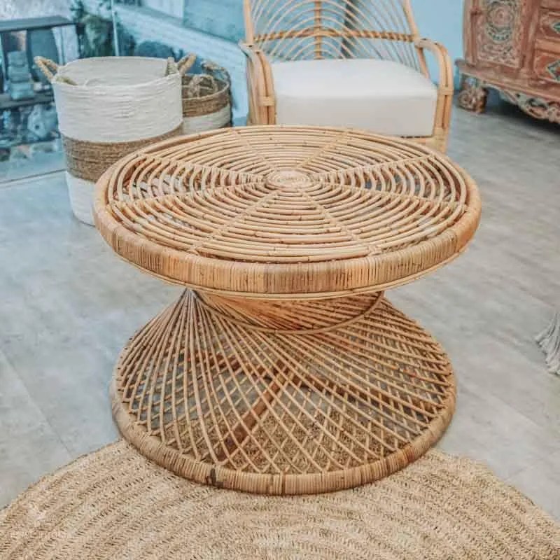 Mesa Redonda em Rattan | Bali