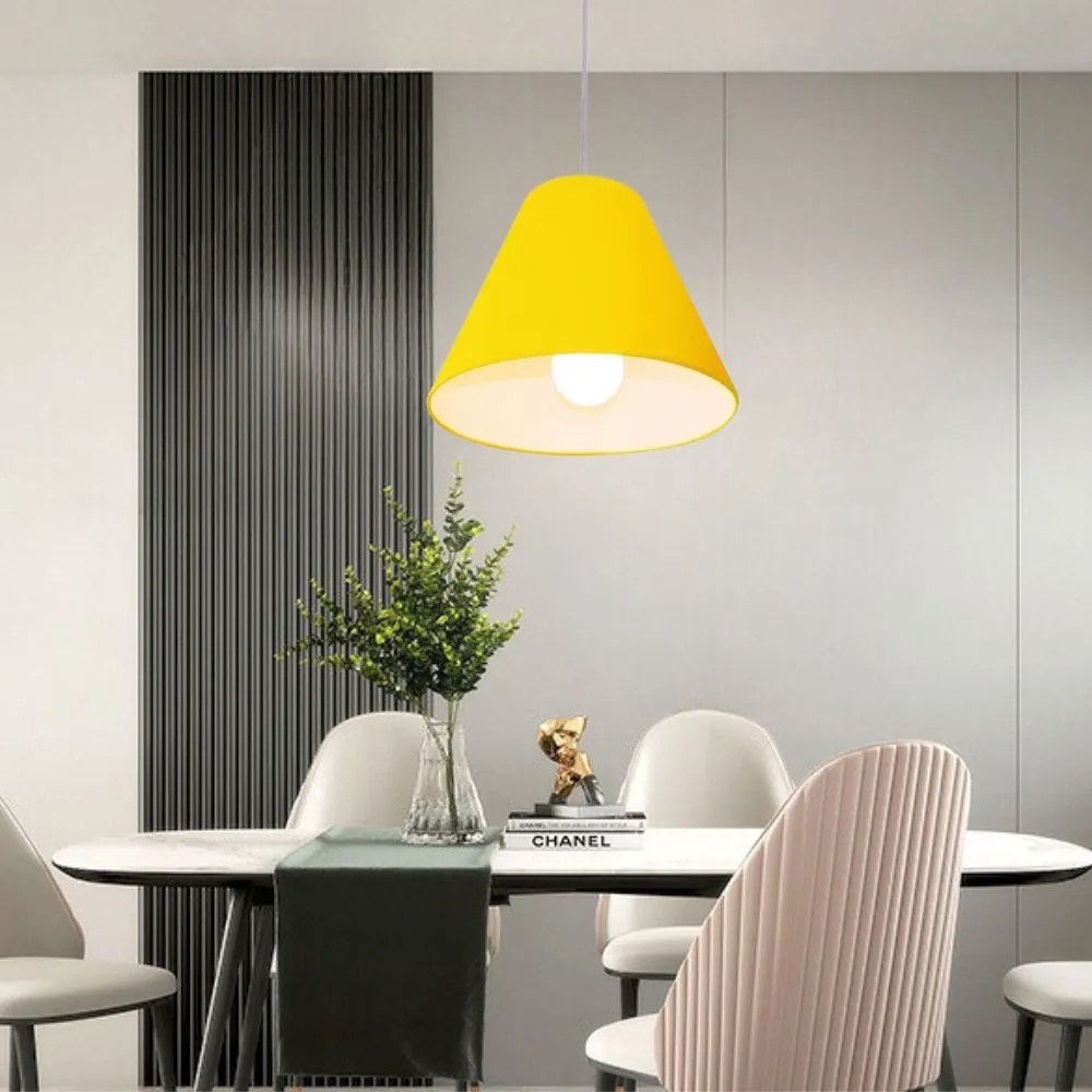 Lustre Pendente Cone Md-4028 Cúpula em Tecido 25/30x12cm Amarelo - Bivolt
