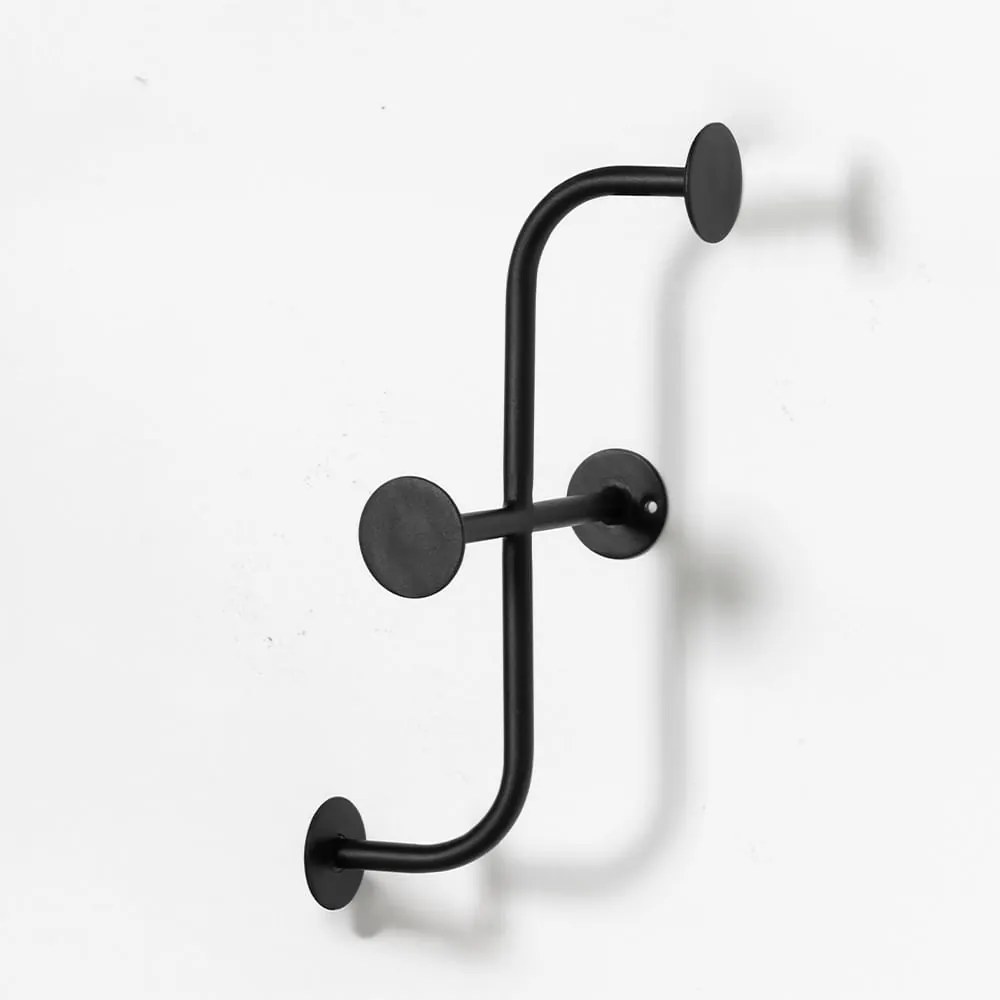Cabideiro Ato Preto - 20x18x34cm