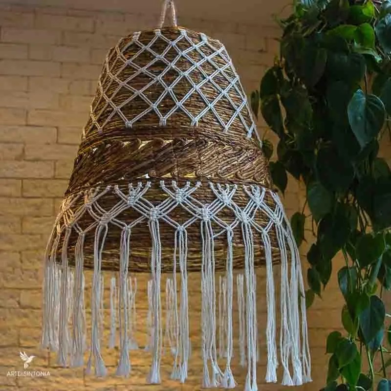 Luminária Boho de Fibra Natural