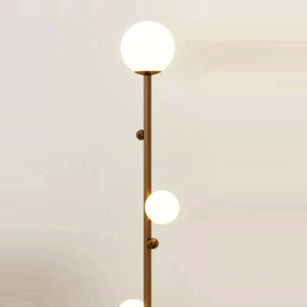 Luminária De Chão Graça 16X78X16Cm 03Xg9 Globo 12Cm - Usina 90031/3 (FN-F - Fendi Fosco, Branco (Fosco))