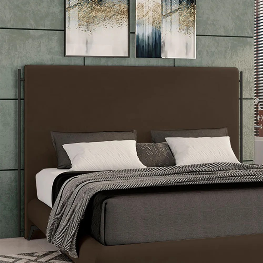 Cabeceira Design para Cama de Casal Bezos Pés em Madeira Veludo Marrom G91 - Gran Belo