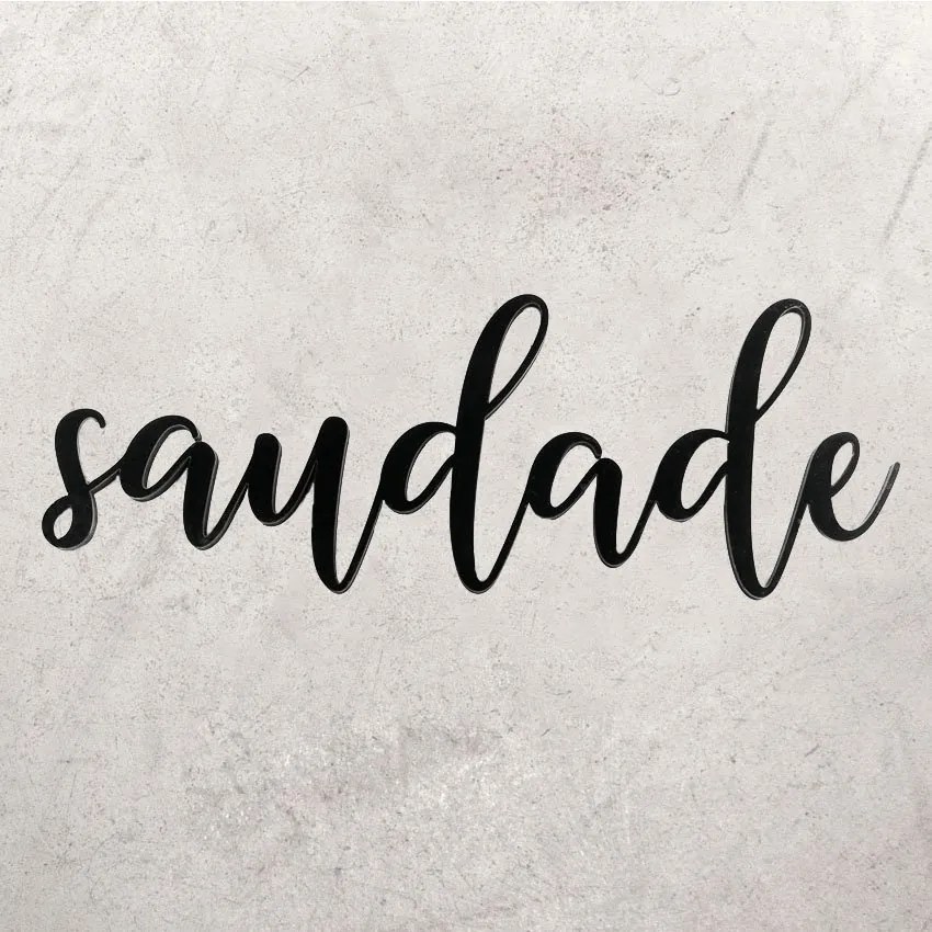 Palavra para parede Saudade