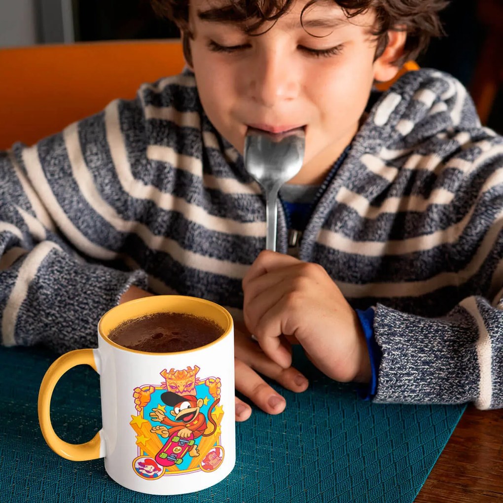 Caneca Donkey Kong Dig Kong com Alça e Interior Amarelo