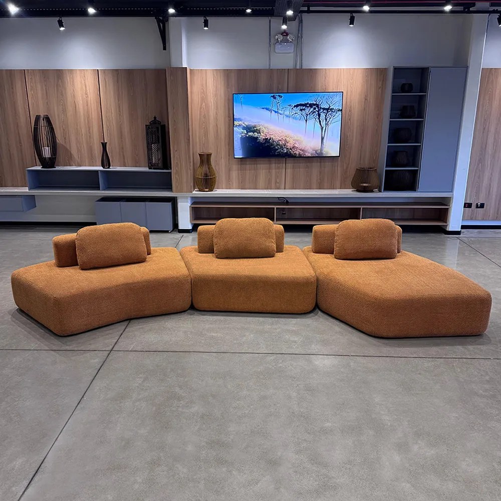 Sofá Ilha Sala de Estar 2 Módulos e Chaise Dakota Encosto Almofadas Soltas Bouclê Rústico Terracota G33 - Gran Belo