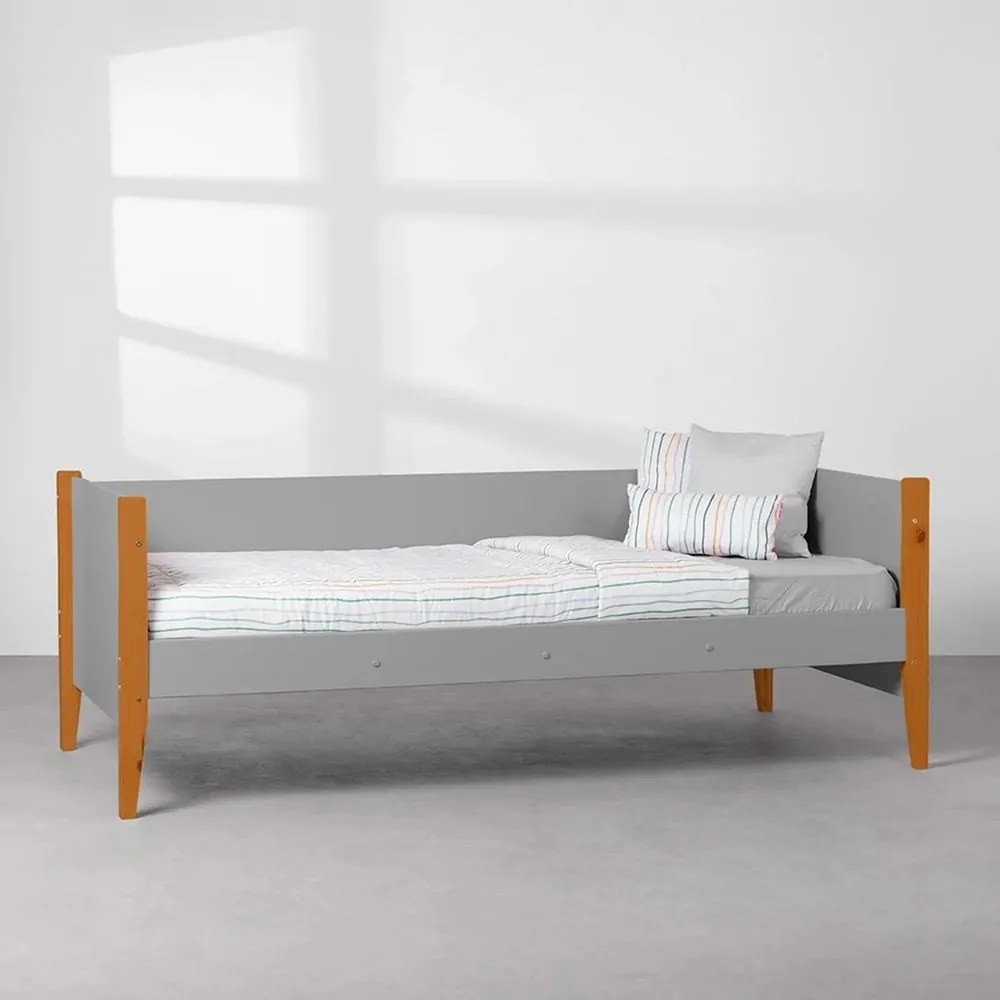Cama Sofá Noah com Pés Mel – Cinza Fosco