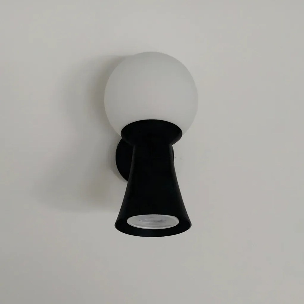 Arandela Cone 10X18,5X18,7 Aluminio E Globo Ø10Cm 01Xmr16 + 01Xg9 - Qi... (CINZA)