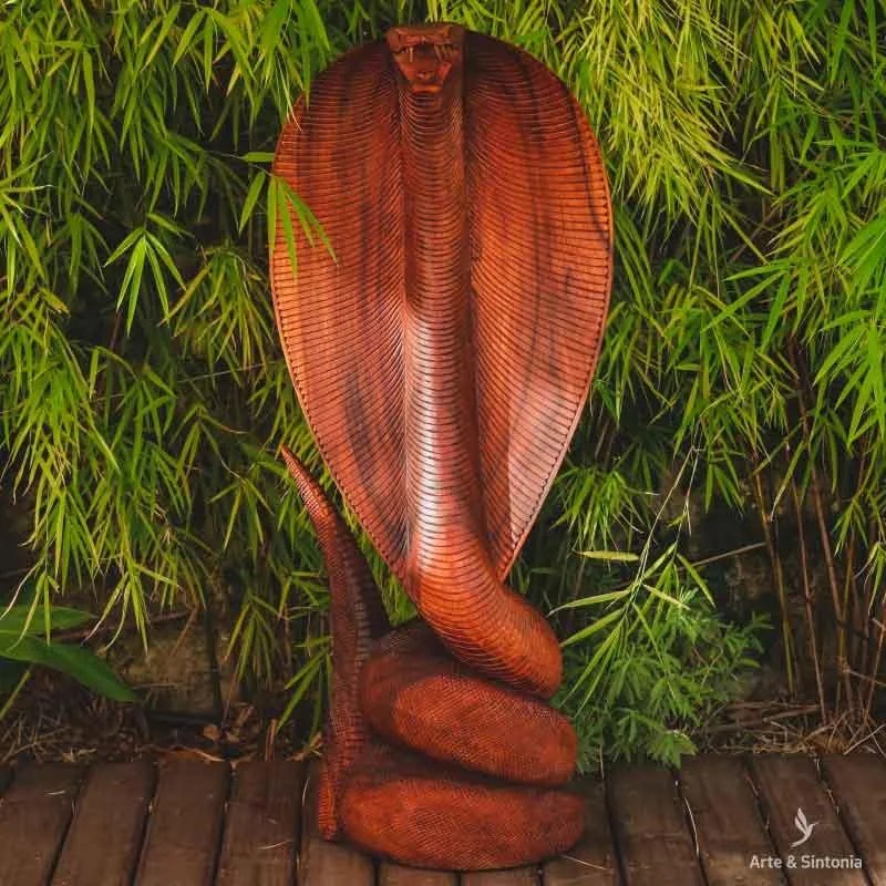 Cobra Naja em Madeira 100cm
