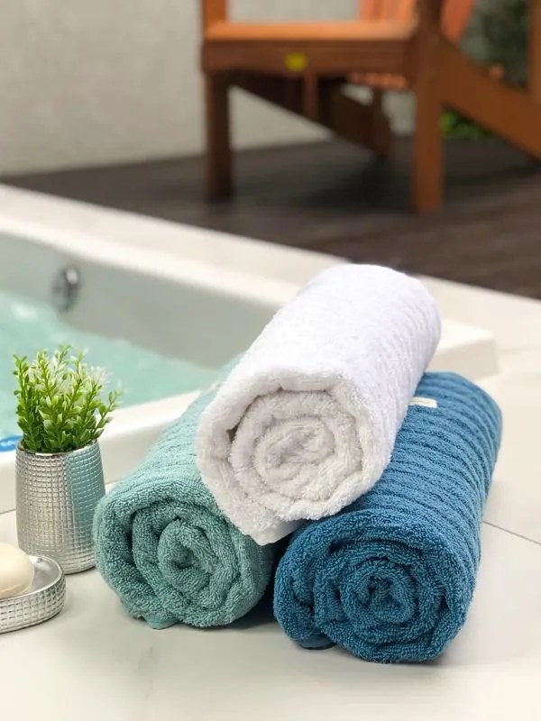 Jogo de toalha de banho 3 peças fio penteado 100% algodão - Branca/Verde/Azul  Branca/Verde/Azul
