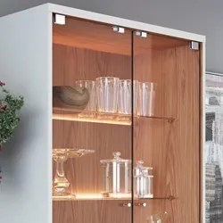 Cristaleira Com Portas de vidro e Led Rebeca C05 Off White/Freijó - Mp