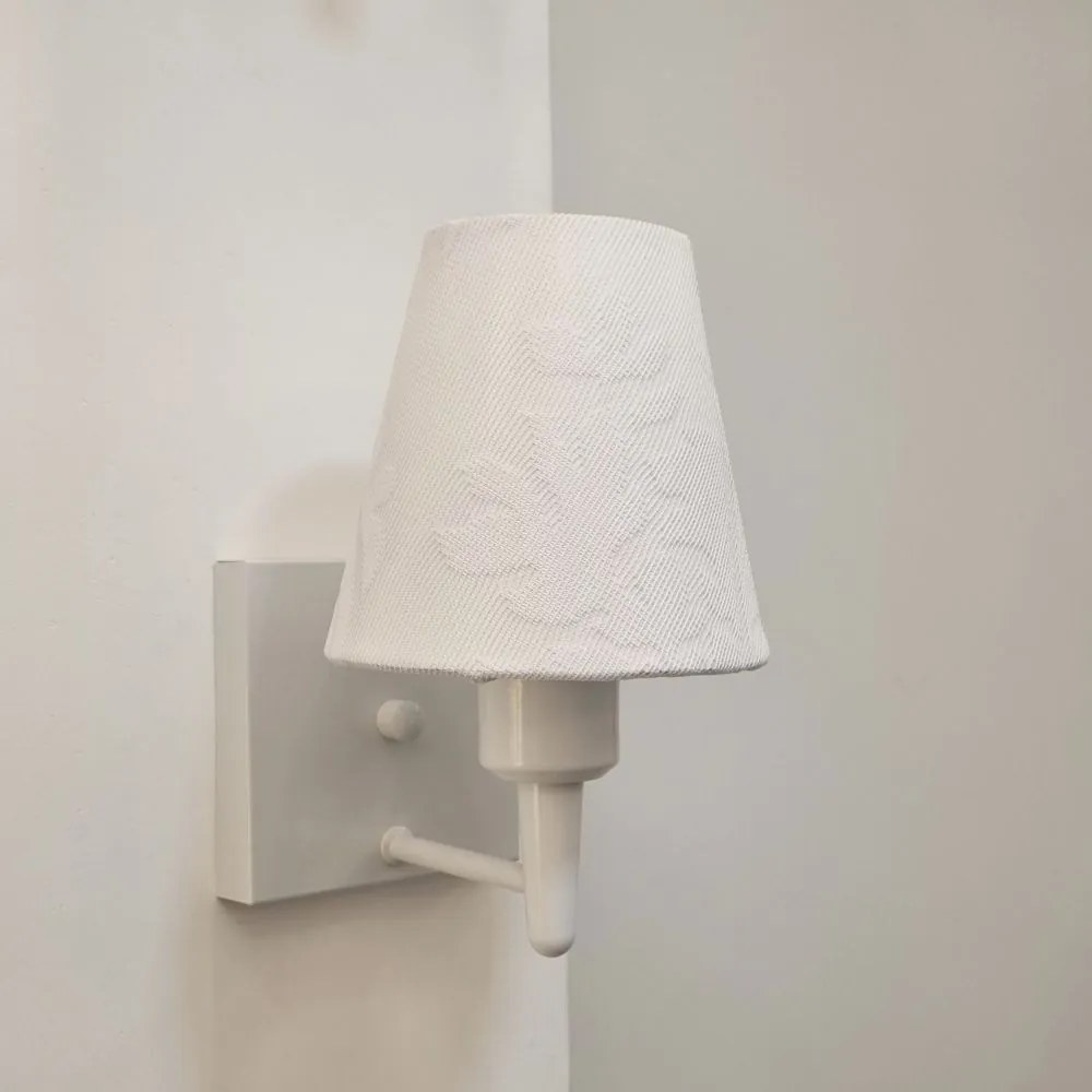 Arandela Quadrada Md-2034 Branco Cúpula em Tecido Cone Renda Branco - Bivolt