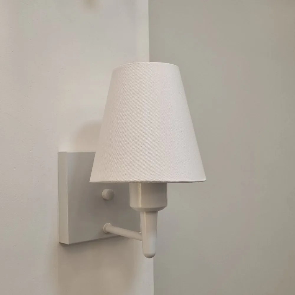 Arandela Quadrada Md-2034 Branco Cúpula em Tecido Cone Branco - Bivolt