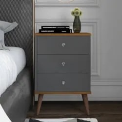 Mesa Cabeceira 35cm 3 Gavetas Pés Palito Thames Onix/Freijó E05 - Mpoz