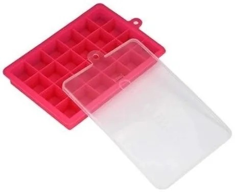 Forma de Gelo com Tampa 24 Cubos