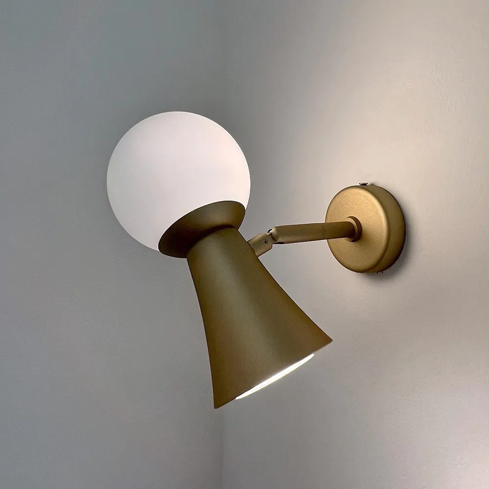 Arandela Cone 10X18,5X18,7 Aluminio E Globo Ø10Cm 01Xmr16 + 01Xg9 - Qi... (BRANCO)