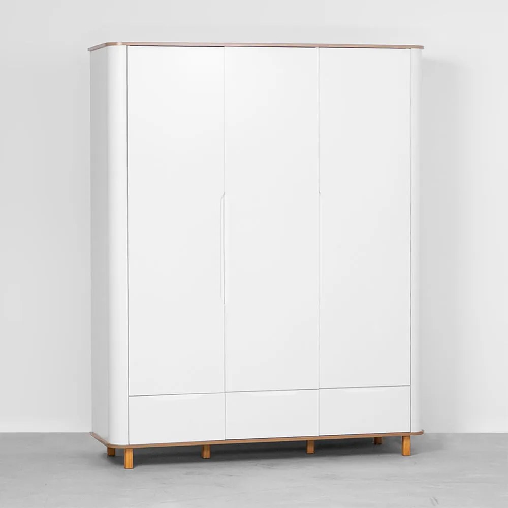 Guarda-Roupa Curvo Nina 3 Portas com Tampo em Cinamomo - Branco