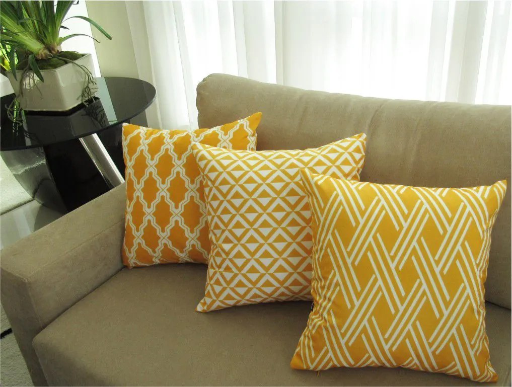 3 Capas para Almofadas Soft Veludo Geométrico Amarelo 43x43cm