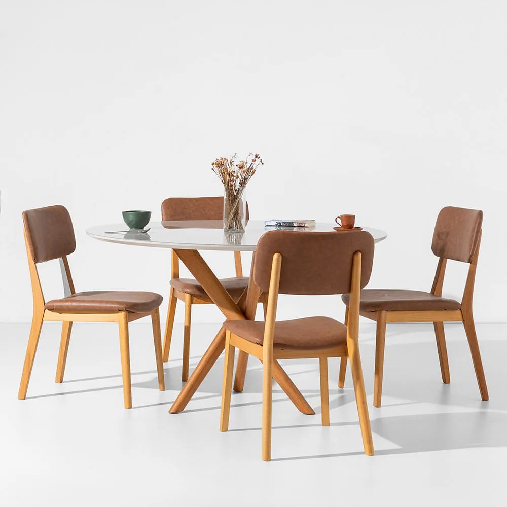Conjunto Mesa de Jantar Thai Redonda Off White com 4 Cadeiras Lalá Cognac - 1,20m - Conjunto Mesa de Jantar Thai Redonda Off White - 1,20m + 4 Cadeiras Lalá - Cognac