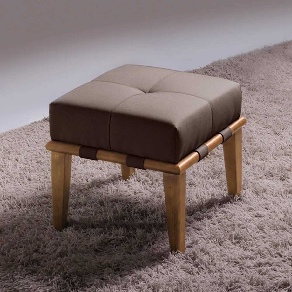 Puff Decorativo 45cm Martínez Linho Pés Madeira Marrom/Natural G62 - Gran Belo