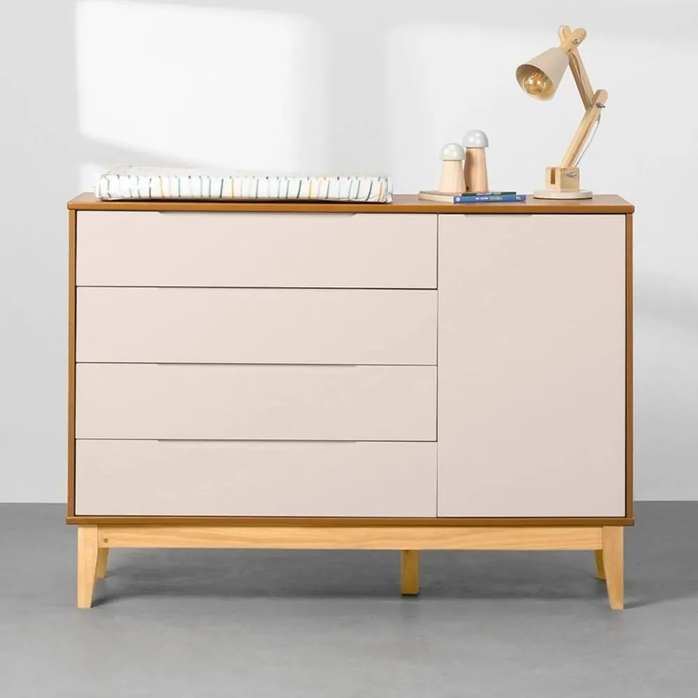 Cômoda Elfe 4 Gavetas e 1 Porta com Pés Square Natural – Areia  e Savana - Cômoda Elfe 4 Gavetas e 1 Porta com Pés Square Natural – Areia Fosco e Savana