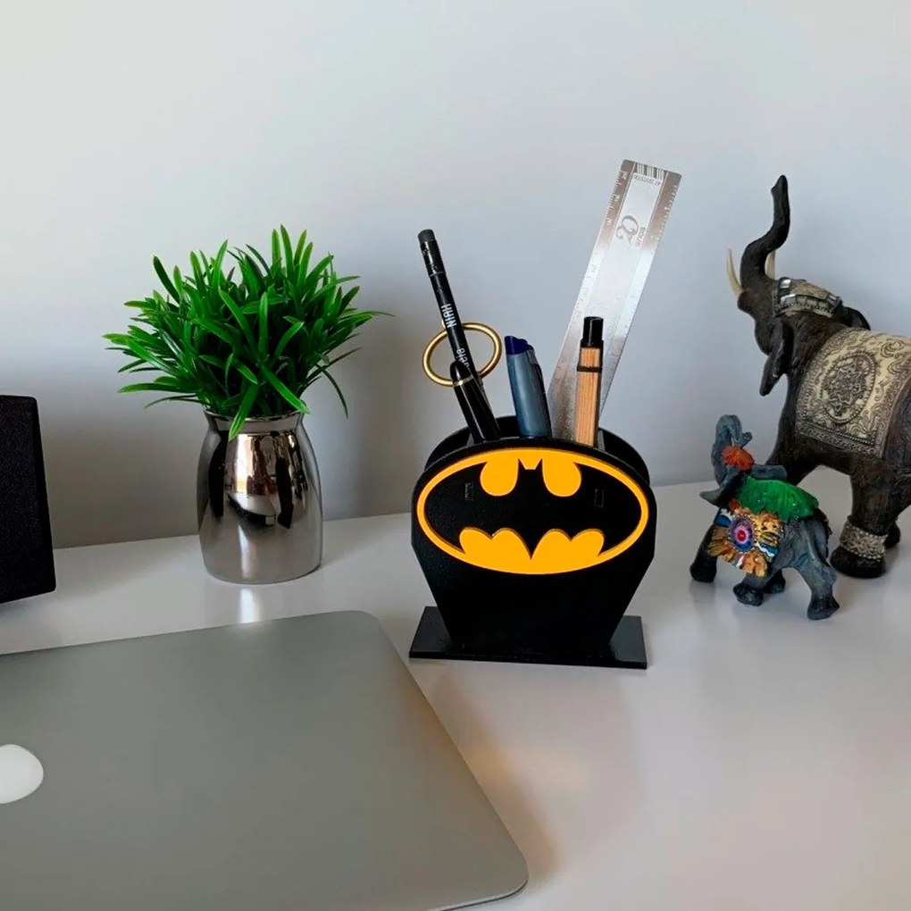 Porta Lápis Caneta E Acessórios Geek Batman Logo Amarelo 10x10cm