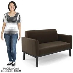 Sofá Namoradeira e 1 Poltrona Base Madeira Preto Maressa Suede Marrom
