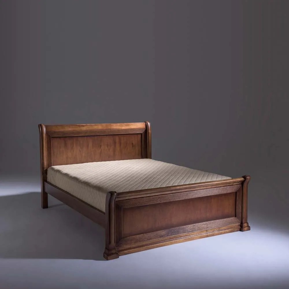 Cama Estefani Madeira Maciça Design Clássico Avi Móveis