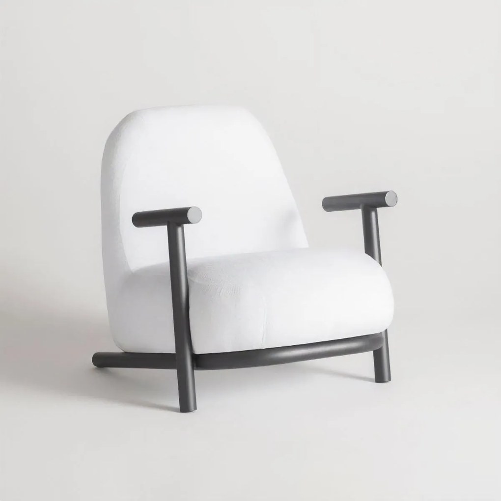 Poltrona Arthy Concha Estofada Estrutura Aço Carbono Tubular Pintura Epóxi