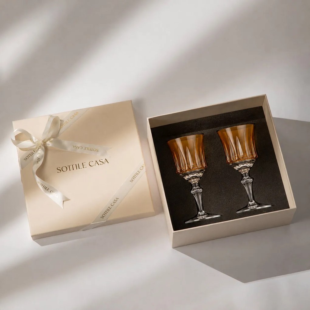 Kit 2 Taças de Cristal Lapidado 66 P/ Licor c/ Caixa de Presente - Amarelo Amarelo