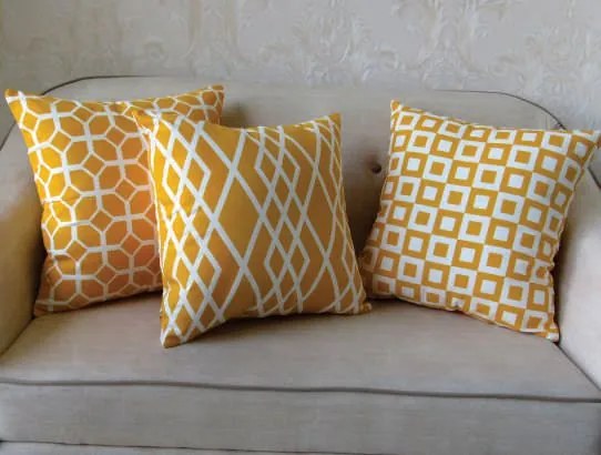 3 Capas para Almofada Soft Turim Geométrico Amarelo 43x43cm