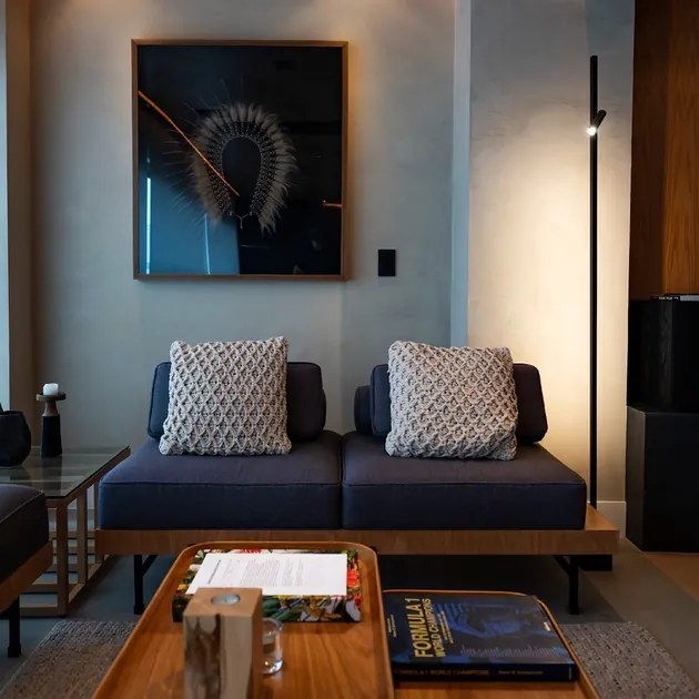 Luminaria De Piso Led Aluminio 22,6W 127V 3000K Fit15 - PRETO