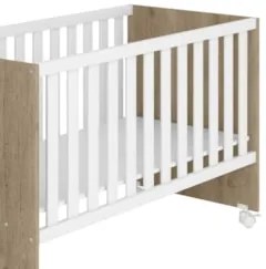 Berço Reto Para Colchão 130x60 Com Rodízios Doce Sonho Carvalho/Branco