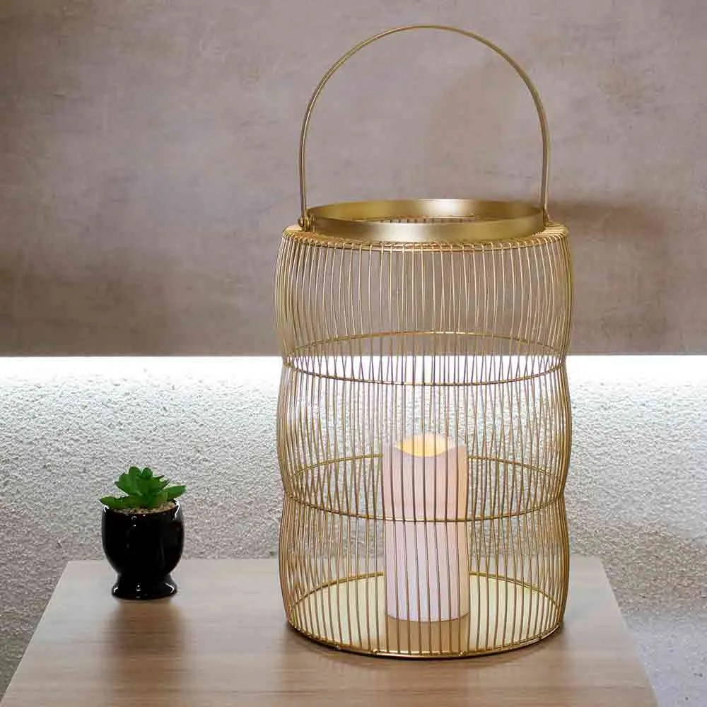 Lanterna Decorativa em Metal Dourado 36x24 cm - D'Rossi