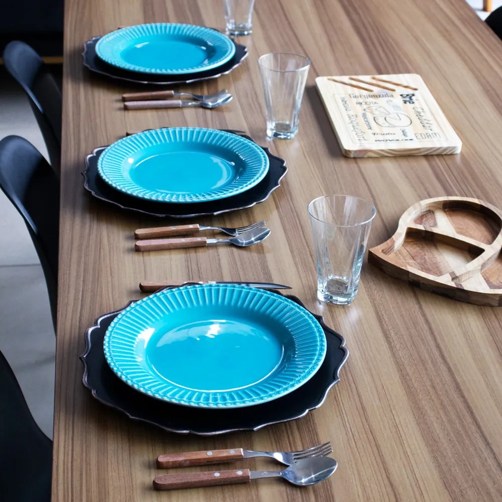 Sousplat Para Prato De Mesa Decorativo Preto e Dourado Com Bordas Irregular 33cm - Indo Decorar