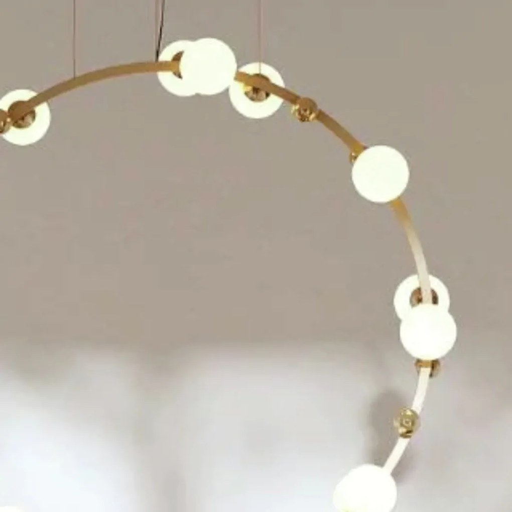 Pendente Aliança Vertical Ø100X24Cm 25Xg9 Globo 10Cm - Usina 90005/25 (CB-M - Cobre Metálico, Branco (Fosco))