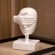 Escultura Decorativa Máscara Cego Em Cerâmica Branco 25x15x14 Cm B02 - D'Rossi