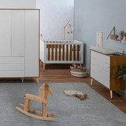Kit Quarto Infantil com Pés Retrô Natural - Cômoda Elfe 4 Gavetas + Guarda-Roupa Elfe + Berço Mini Cama Noah - Branco e Savana