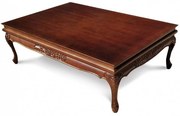 Mesa de Centro Provençal Pés Luís XV Madeira Maciça Eucalipto Entalhada Design de Luxo Peça Artesanal