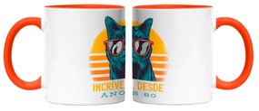 Caneca Incrível Desde Anos 80 Geek Nerd Branca com Alça Laranja