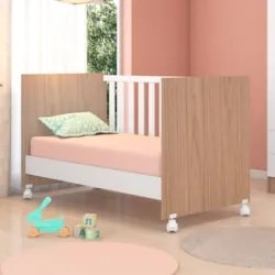 Berço Americano Mini Cama Com Rodízios Doce Sonho Carvalho/Branco - Qm