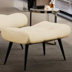 Puff Decorativo Para Sala de Estar Pés Palito Lord Veludo Luxo Off Whi