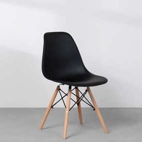 Cadeira Eiffel em PP com Base Madeira - Preto