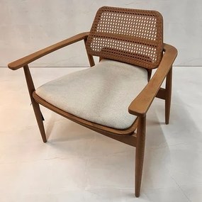 Poltrona Vitta Base Amêndoa Assento Areia Palha Nogueira - 78968 Sun house