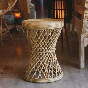 Mesa Decorativa em Rattan | Bali