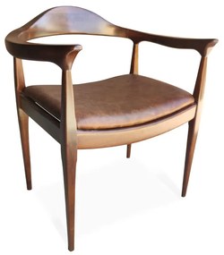 Cadeira The Chair Assento Estofado com Couro Legitimo Estrutura Madeira Maciça Design by Hans Wegner