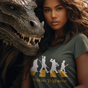 Camiseta Unissex The Road to Mordor O Senhor dos Anéis - Verde Musgo - GG