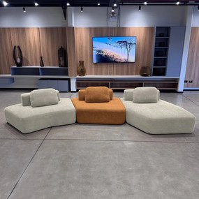 Sofá Ilha Sala de Estar 2 Módulos e Chaise Dakota Encosto Almofadas Soltas Bouclê Rústico Greige/Terracota G33 - Gran Belo