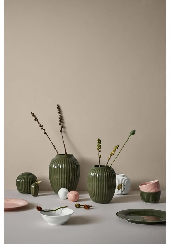 Biały porcelanowy wazon Kähler Design Poppy, wys. 13 cm